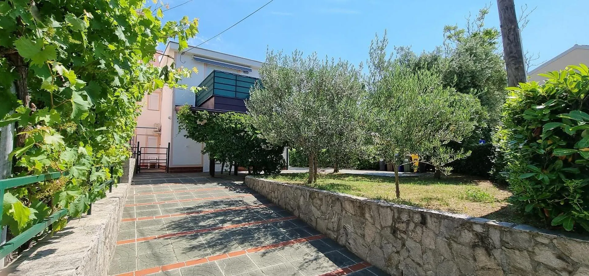 Apartment Apartmani Karla Baska